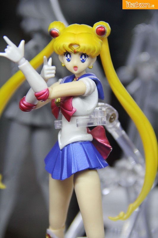 [Bandai][Tópico Oficial] S.H.Figuarts | Bishoujo Senshi Sailor Moon - Sailor V - Página 11 Bandai-sdcc13-6-533x800