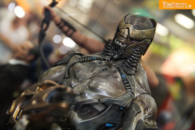 [Hot Toys] The Avengers: Chitauri Footsoldier and Chitauri Commander - LANÇADO!!! - Página 3 Hot-toys-sdcc13-part2-11-650x433