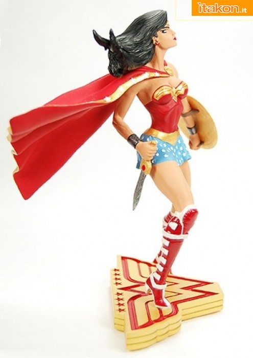 [DC Collectibles] "The Art of War" - Wonder Woman Statue CSMS1170-10