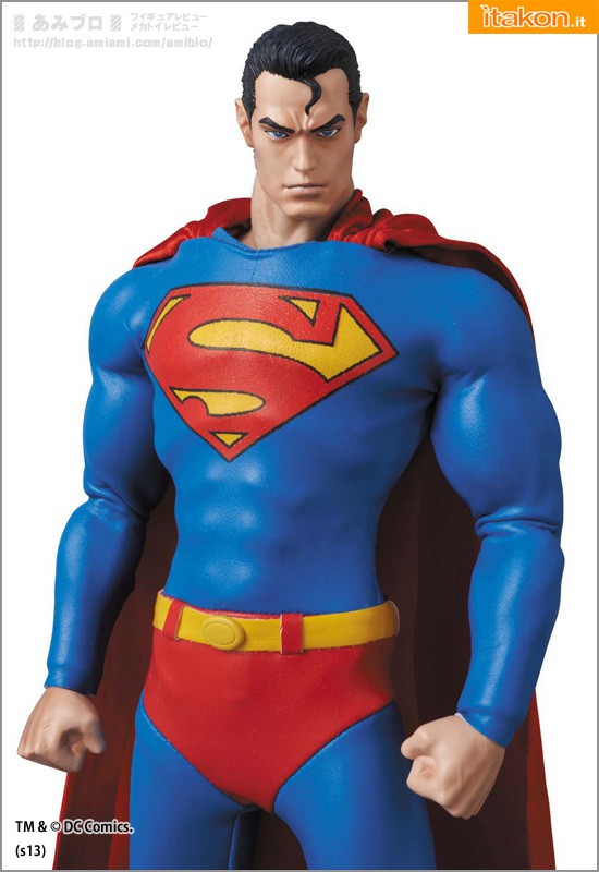 [Medicom] RAH Superman (Batman Hush Ver.) 7-31