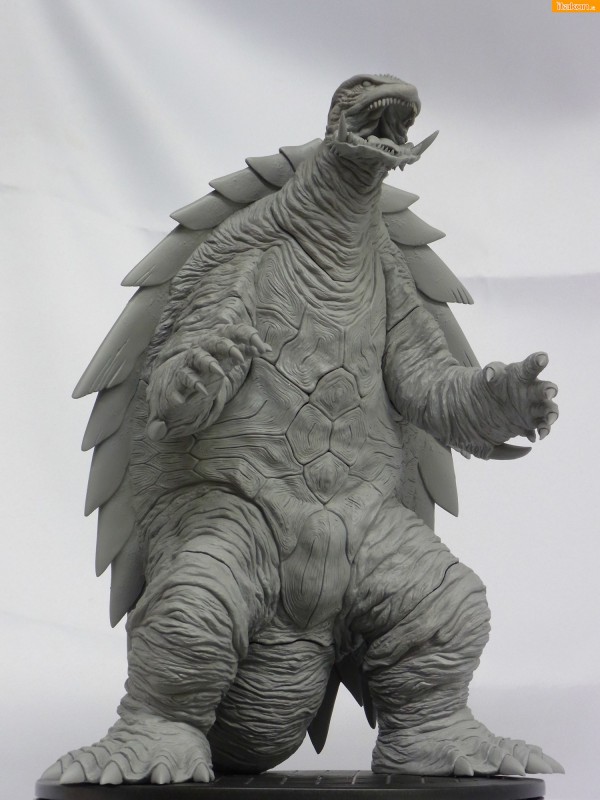 [X-Plus] Gamera 3: Jyashin Irisu Kakusei: Gamera Daiei (30cm) Gamera-Daiei-30cm-Series-1-600x800