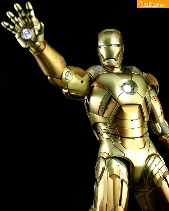 [Hot Toys] Iron Man 3: Midas (Mark XXI) - Página 2 IMG_3280_zpsfb2791bc-639x800