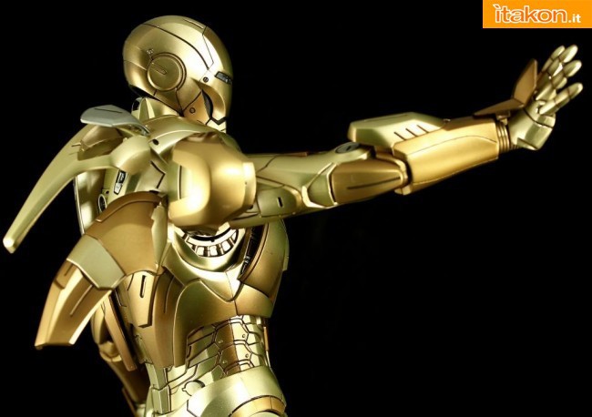 [Hot Toys] Iron Man 3: Midas (Mark XXI) - Página 2 IMG_3320_zps5e79d7a5-650x458