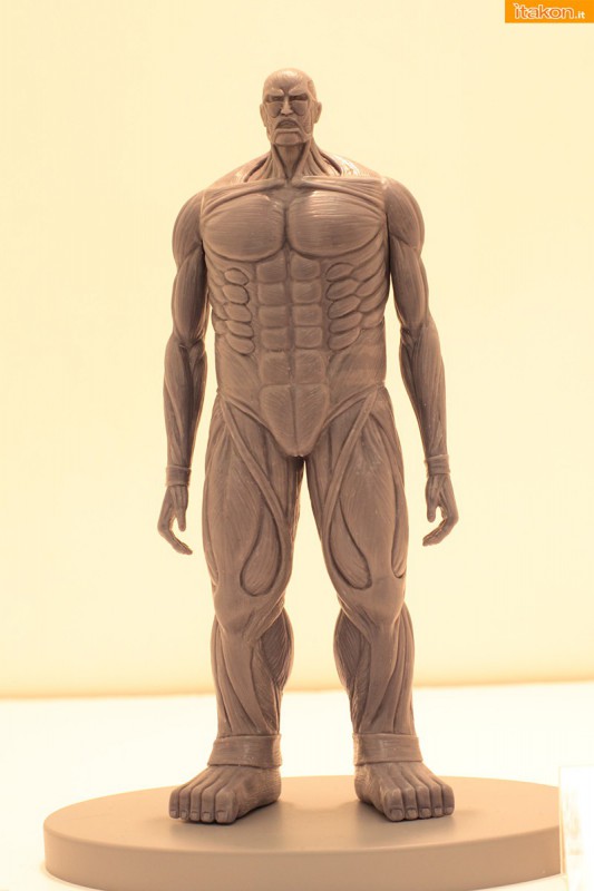 [FuRyu] Shingeki no Kyojin: Colossal Titan Colossal-titan-furyu-shingeki-no-kyojin-1-533x800