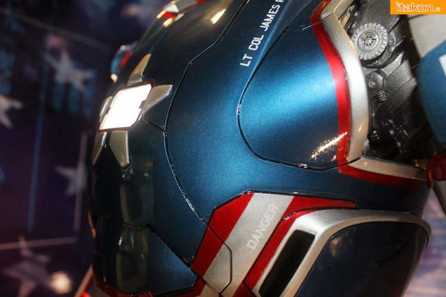 [Imaginarium Art] Iron Man 3: Iron Patriot 1/2 scale | Replica Masterpiece 1461185_719920601370383_1631008530_n-650x433