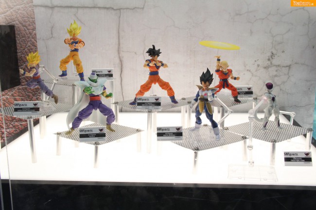 [Bandai] [Tópico Oficial] S.H.Figuarts | Dragon Ball Z - Android n° 17 - Página 20 Bandai-figuarts-luccacomics2013-37-650x433