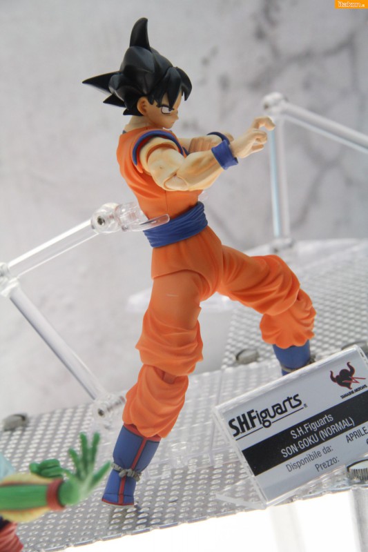 [Bandai] [Tópico Oficial] S.H.Figuarts | Dragon Ball Z - Android n° 17 - Página 20 Bandai-figuarts-luccacomics2013-48-533x800