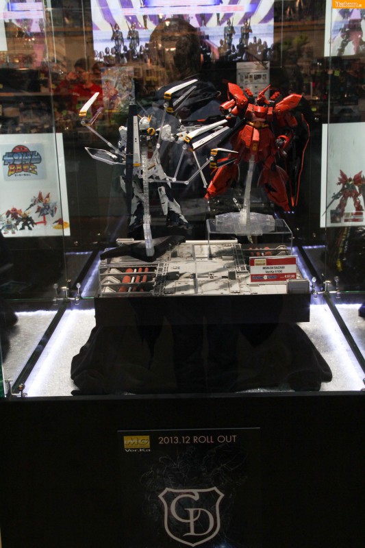  [Lucca Comics & Games 2013] Gundam Bandai Stand Gundam-luccacomics2013-3-533x800