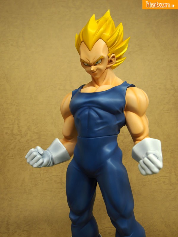 [X-Plus] Dragon Ball Z - Vegeta SSJ - 1/4 Scale Vegeta-SSJ-Gigantic-Series-07