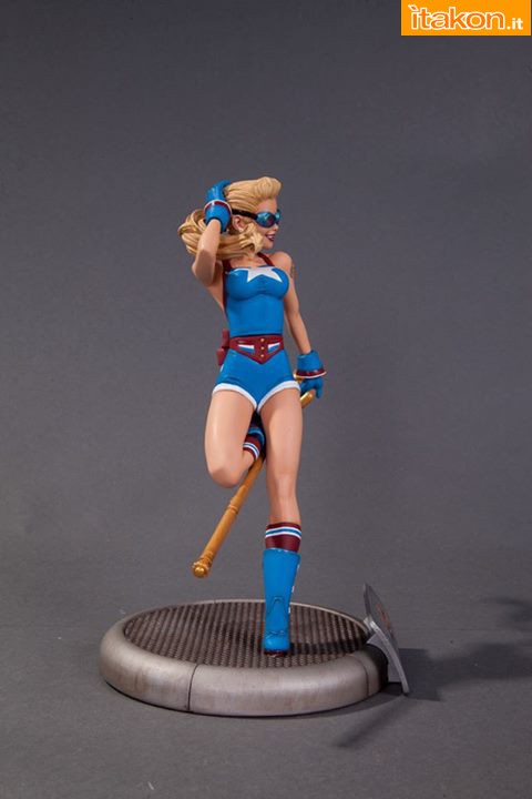 [DC Collectibles] Bombshells - Stargirl Statue Bombshell-Stargirl-statue-di-DC-Collectibles-2