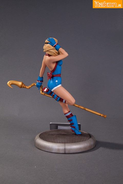 [DC Collectibles] Bombshells - Stargirl Statue Bombshell-Stargirl-statue-di-DC-Collectibles-3