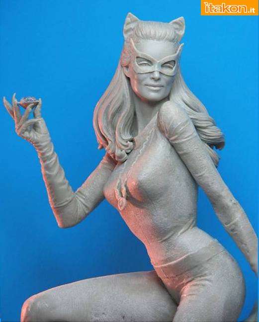 [Tweeterhead] Catwoman  Julie Newmar - Maquette Diorama 1/6 A4-2