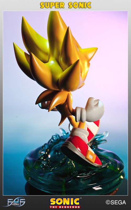 [First 4 Figures] Super Sonic Vertical_121-500x800