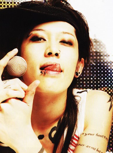 galeria d imagenes Miyavi0321