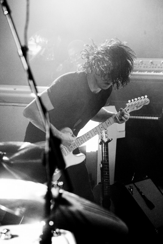 Jack White 140723_JWIII_Chicago_Show_0180-533x800