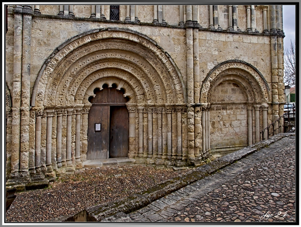 La ville d'Aubeterre 3