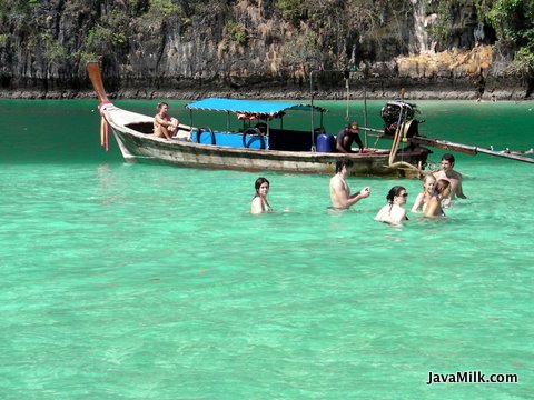 Wisata di Kepulauan Phi Phi Thailand-phiphileh3