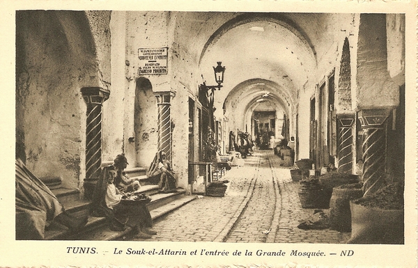 Cartes Postales anciennes sur la Tunisie , il tait une fois Tunis_souk-mosquee