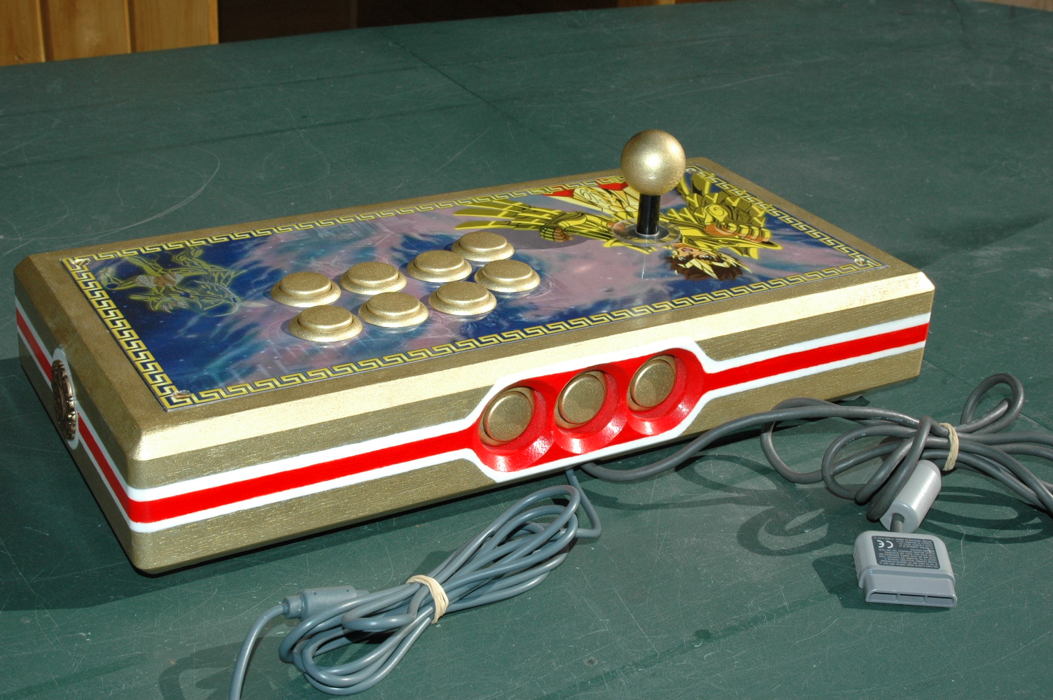 [VENDU] Stick arcade "Saint Seiya - Gold Saint Edition" compatible PS2/Xbox360/PS3/PC DSC_3868