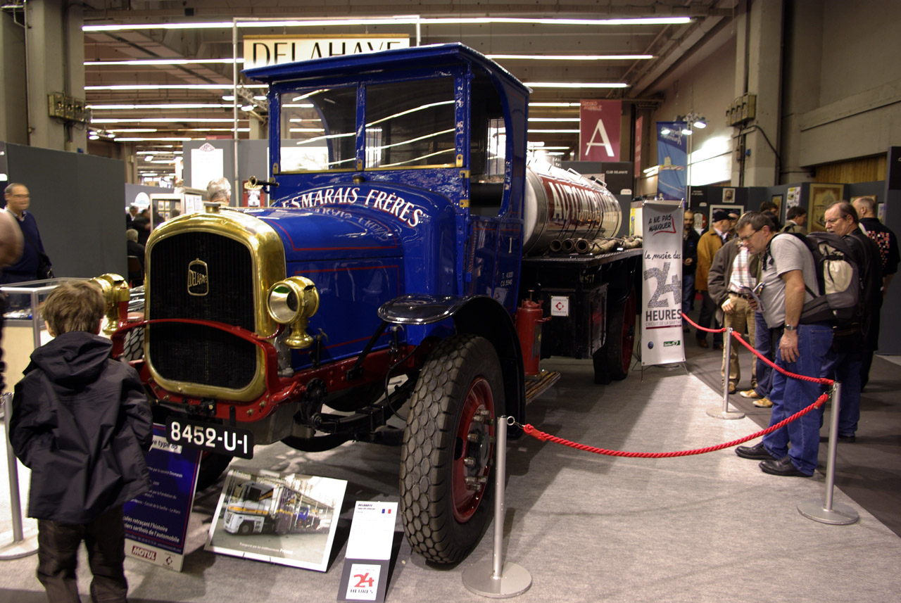 Rétromobile du 2 au 6 Février: photos prises par des membres en pages 6, 8 et suivantes. - Page 6 Retromobile_073