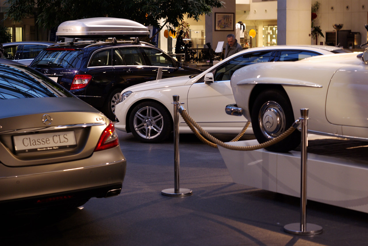 Mercedes-Benz Center Rueil Malmaison Retromobile_112