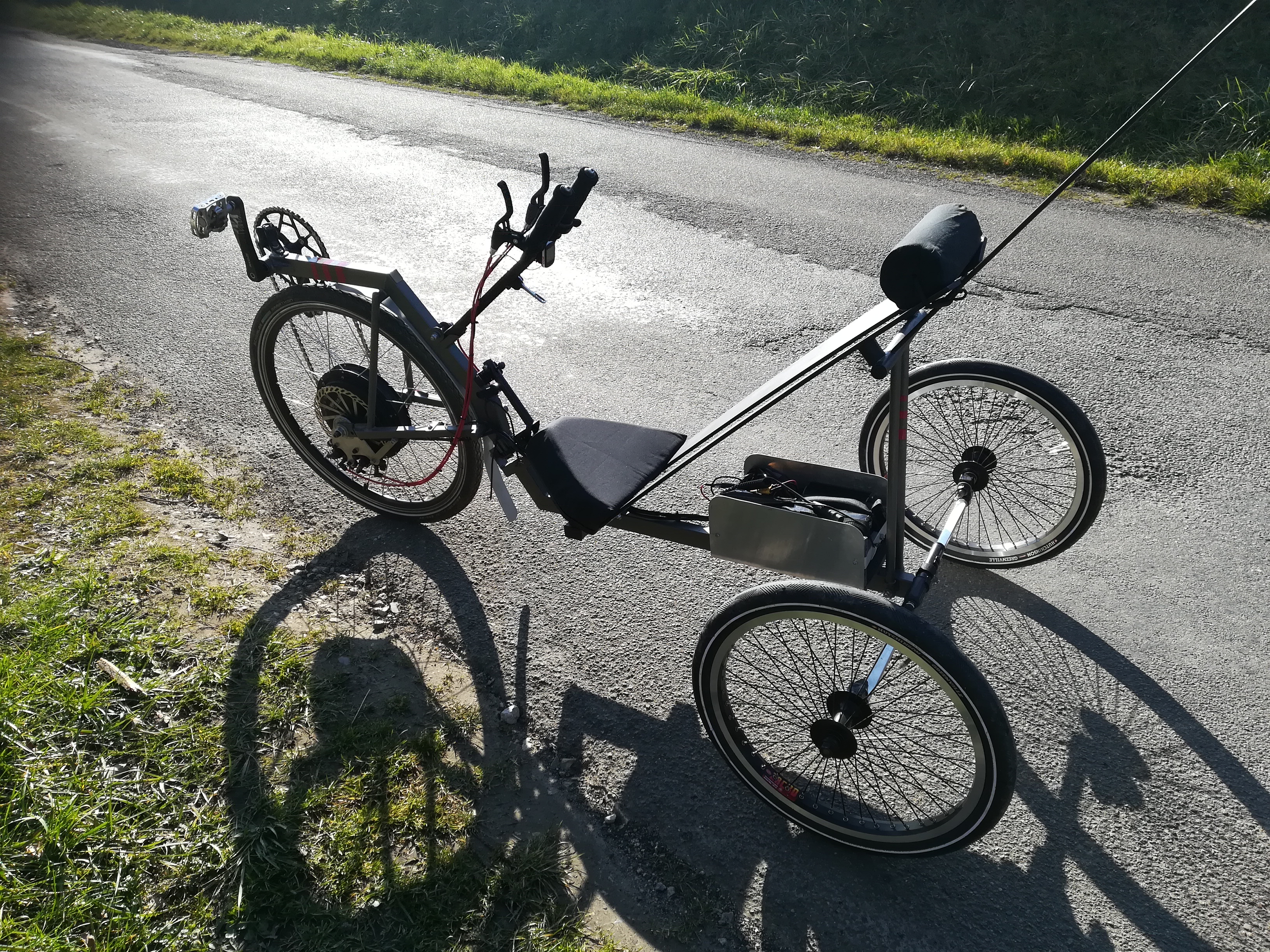 trike TD à assistance éléctrique — free download
