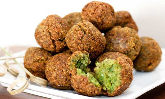  طريقة عمل الفلافل بطريقة سريعة 0falafel_quick