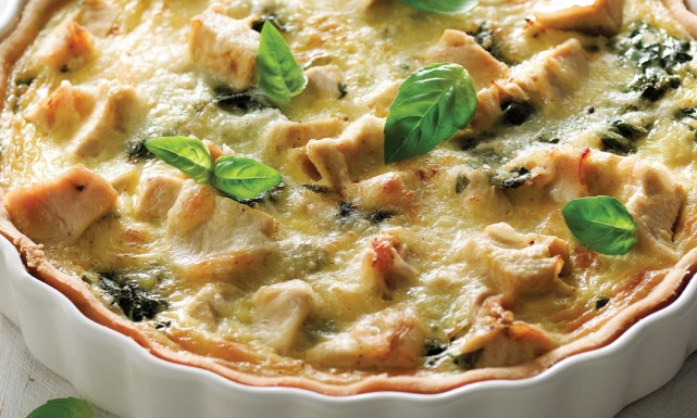 طريقة عمل الكيش بالدجاج والفطر 0chicken_spinach_and_basil_quiche