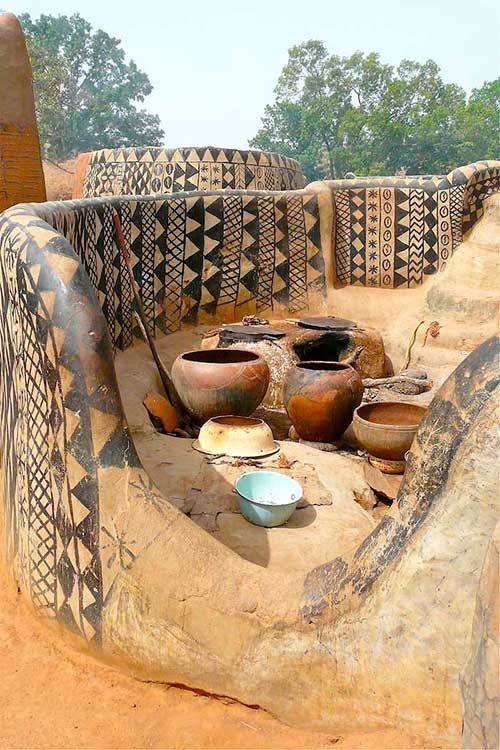 Tiébélé, el pueblo africano donde cada casa es una obra de arte 586