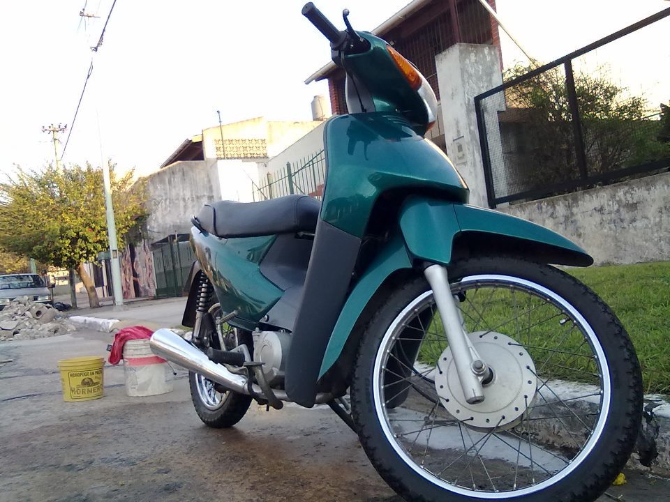 Hola me presento y tengo una duda si es bueno el rouser 984D2FE68