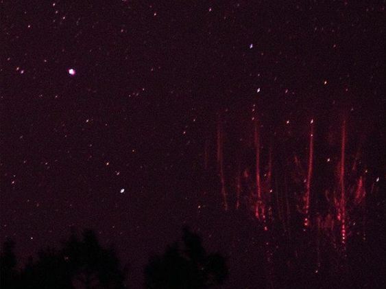 La NASA capta un misterioso espectro rojo gigante sobre México  C1E