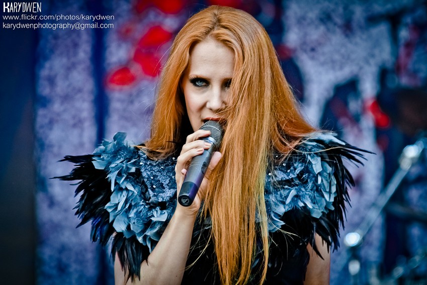 Fotos de Simone Simons - Página 8 FDA346198