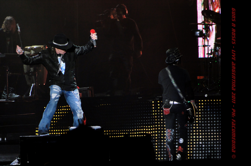 Guns N Roses - Latin American Tour 2011 - By Facumedina FAED48E43