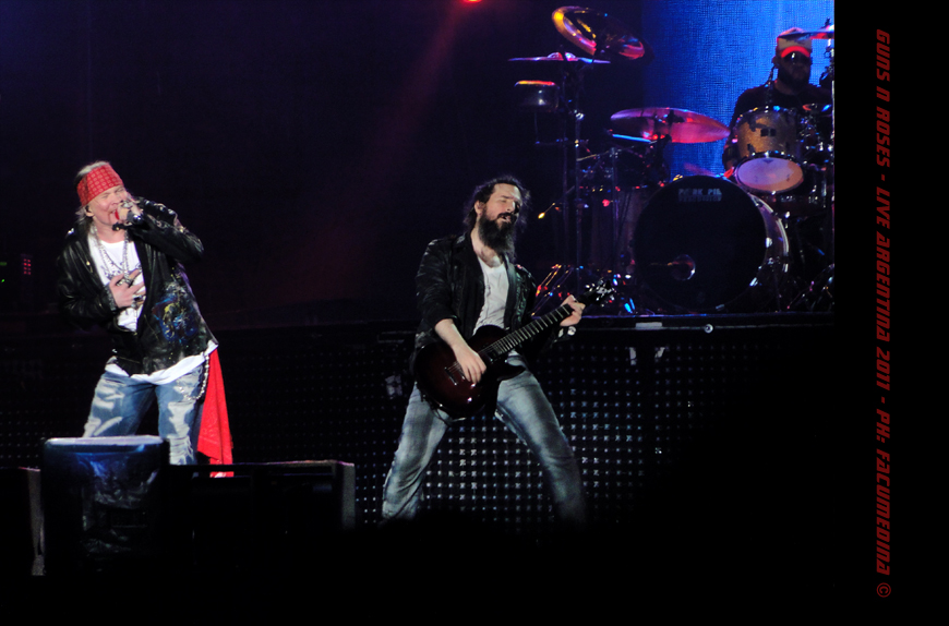 Guns N Roses - Latin American Tour 2011 - By Facumedina 9D51E33F5