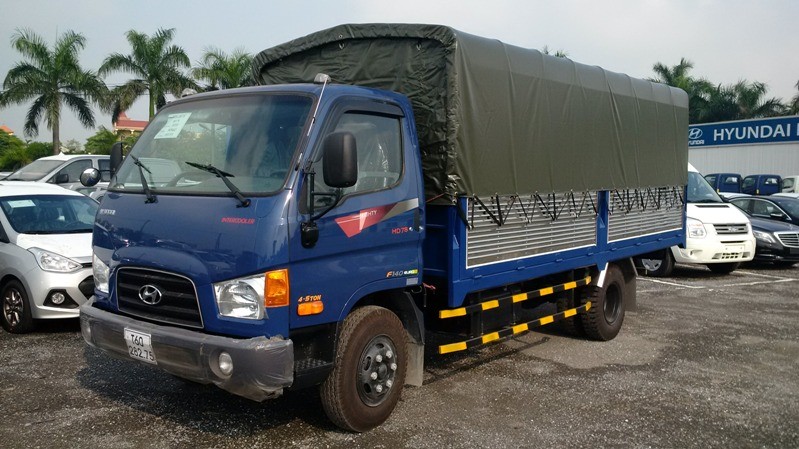 Bán xe tải Hyundai HD78 4.5 tấn lắp ráp, nhập khẩu chính hãng giá tốt nhất thị trường Xe-tai-45tan-hyundai-hd78-mui-bat-1