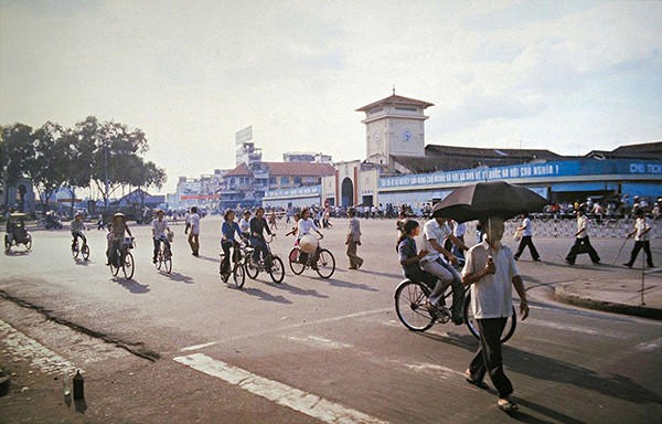 Hà Nội - Huế - Đà Nẵng - Sài Gòn vào năm 1979 Anh_14