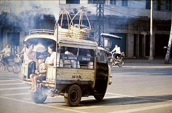 Hà Nội - Huế - Đà Nẵng - Sài Gòn vào năm 1979 Anh_16