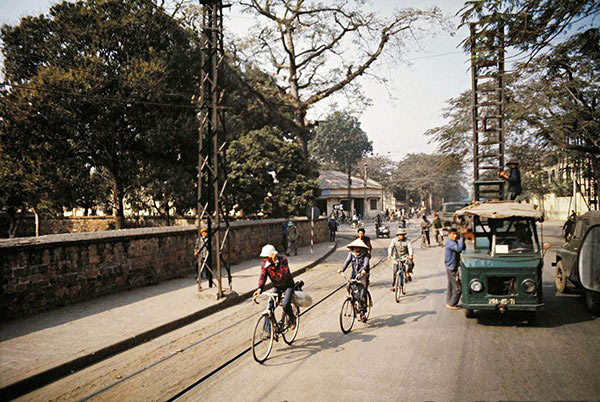 Hà Nội - Huế - Đà Nẵng - Sài Gòn vào năm 1979 Anh_7