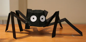     Eggcartonspider