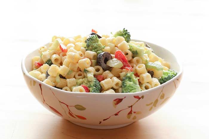 وصفة سلطة المعكرونة Creamy-summer-pasta-salad-new-