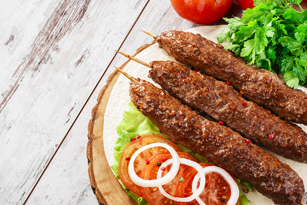 طريقة تحضير الكباب العراقي  Kebab--