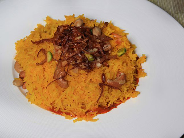 مجموعة وصفات البرياني الشهية  Rice-with-orange-suace