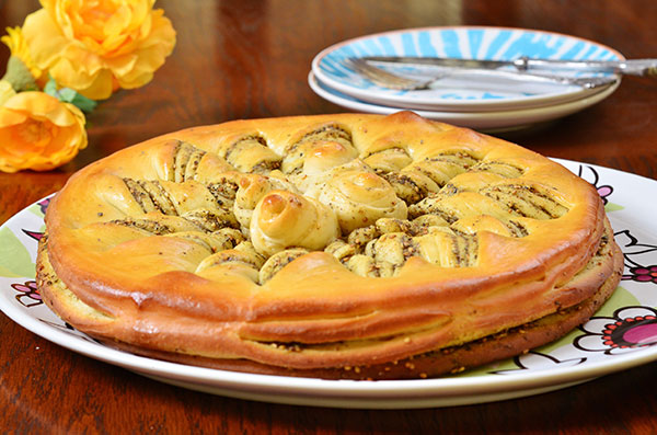  فطيرة الزعتر الشهية من منال العالم Zaatar-pie