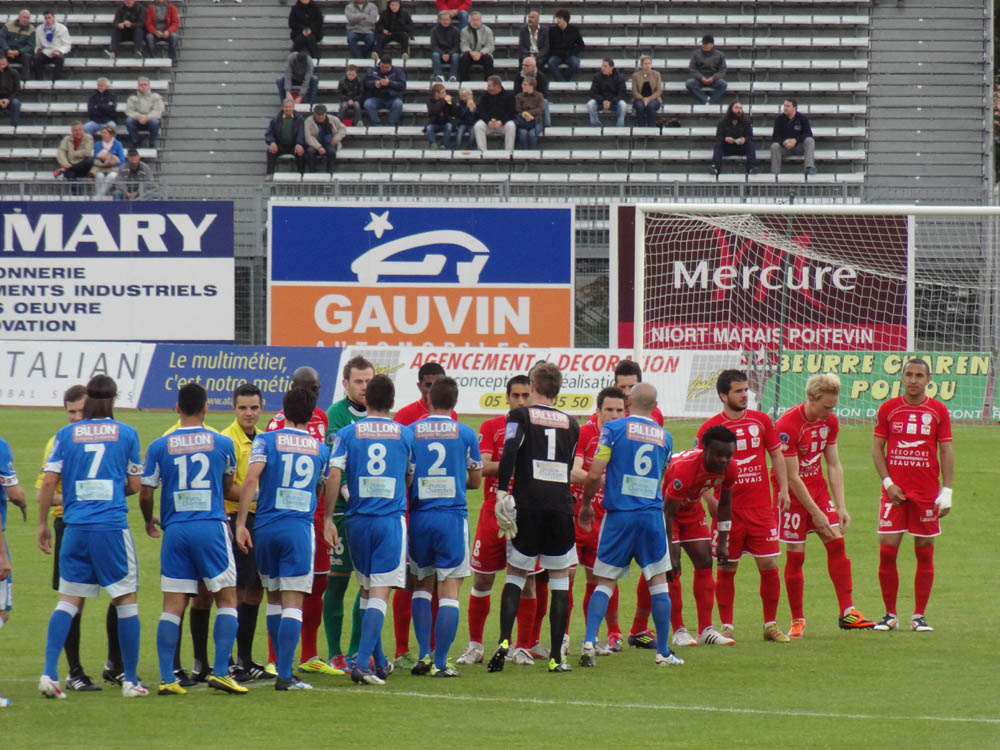 = Niort - Beauvais Photos et vidéos du match = DSC00700