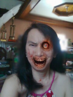 [Aplicacion APK] ZombieBooth [Conviertete en un zombie] 20120305-224017-9525c213