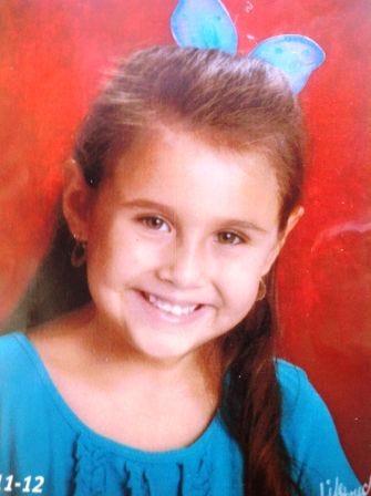 Isabel Celis -- Missing 4/20/12 #2 - Page 9 19018668_BG1