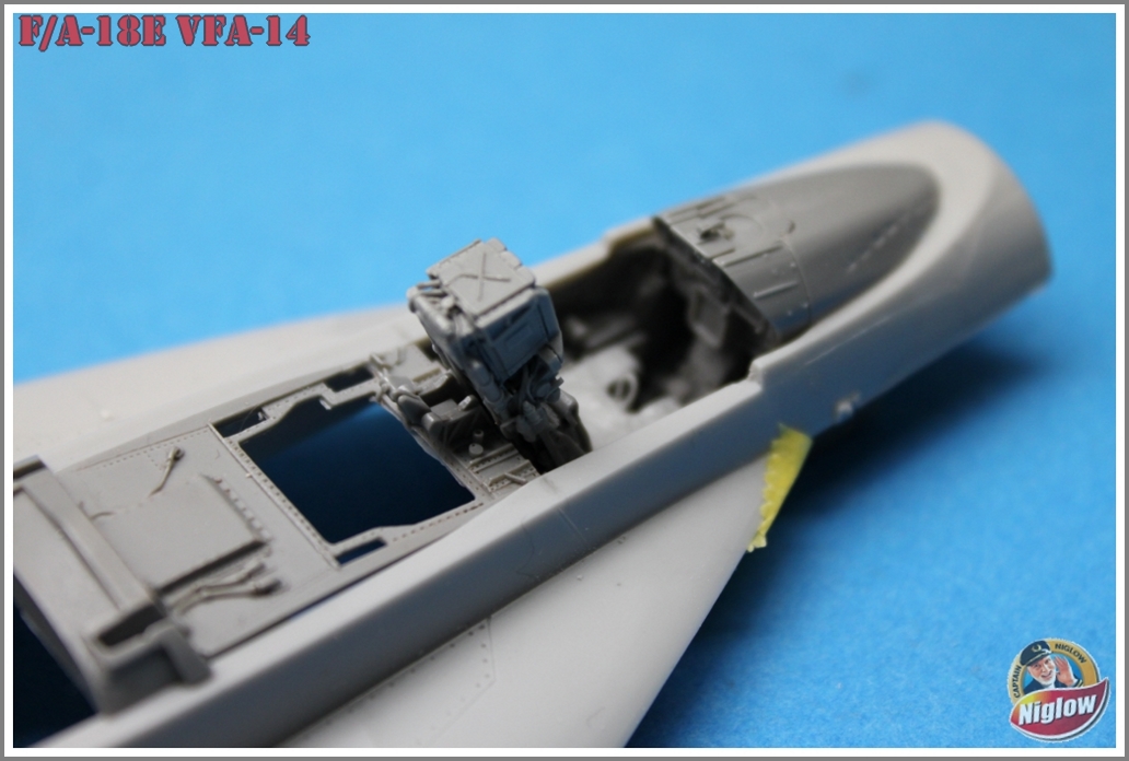 [Aéronavale US] F/A-18E Super Hornet VFA-14 TOPHATTERS  [Hasegawa] 1/48 F18E10%20