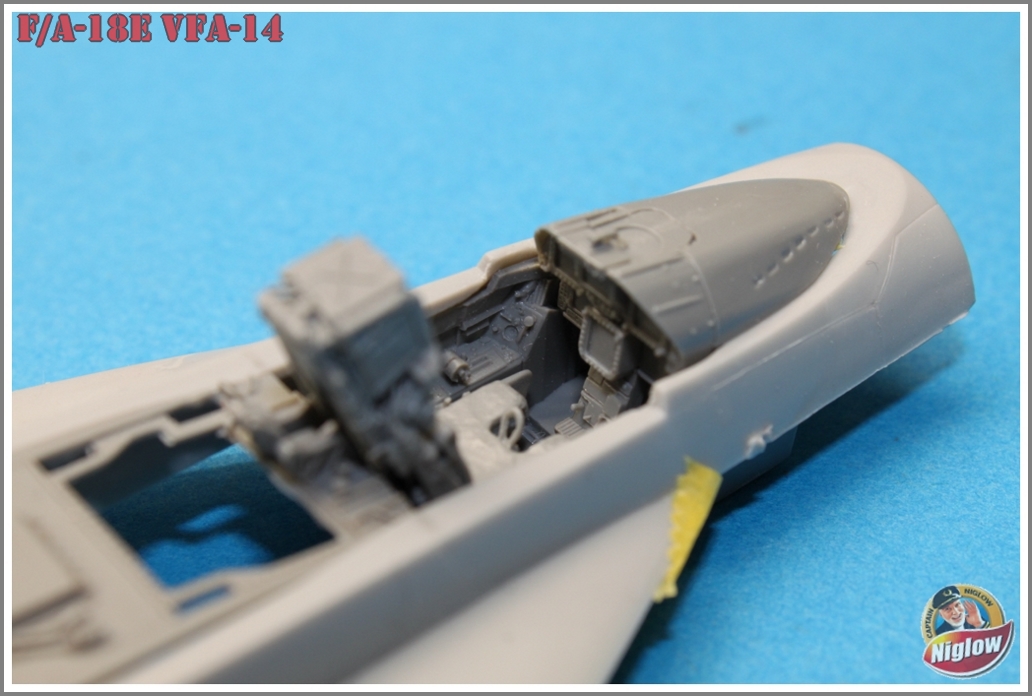 [Aéronavale US] F/A-18E Super Hornet VFA-14 TOPHATTERS  [Hasegawa] 1/48 F18E11%20