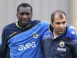 Niang'ın sağ dizinde kemik ödemi Niangin_sag_dizinde_kemik_odemi