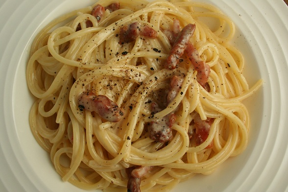 spagheti carbonara with bacon Spaghetti-Carbonara-with-Bacon